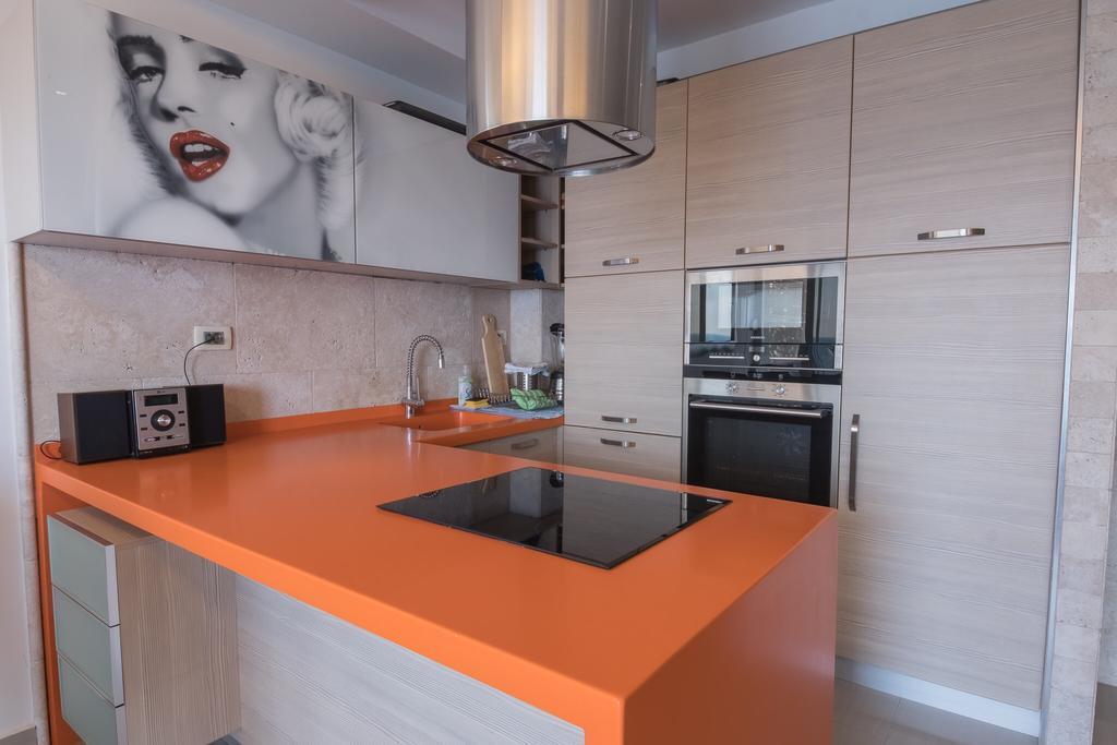 Ferienwohnung Private Penthouse Djurasevic Sveti Stefan Exterior foto